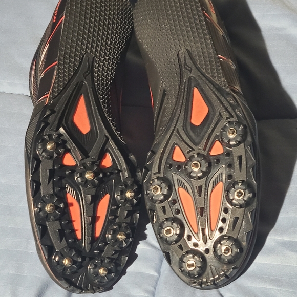 Saucony Track cleats men size 11 - Picture 3 of 12
